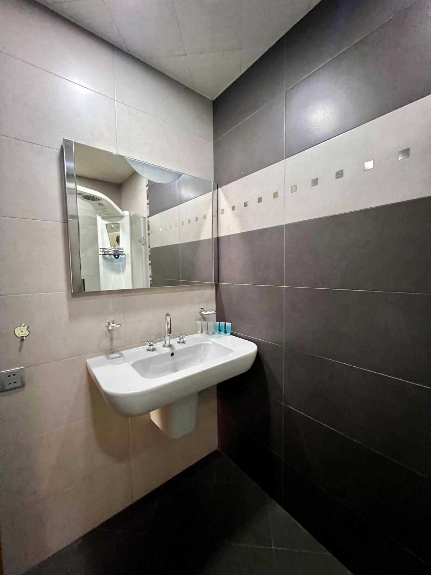 Promenade 2 Bdr Apartment Baku Exterior foto